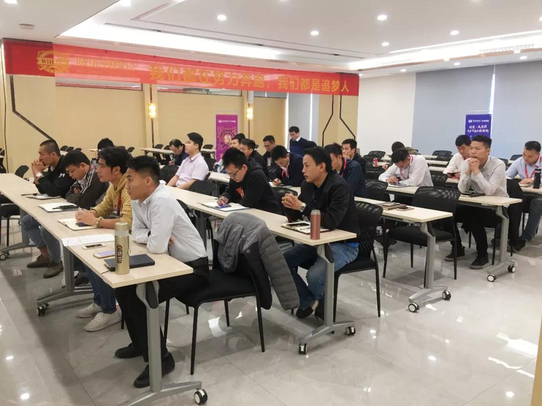 升华陶瓷 | 11月培训月报，赋能团队，共赋成长！